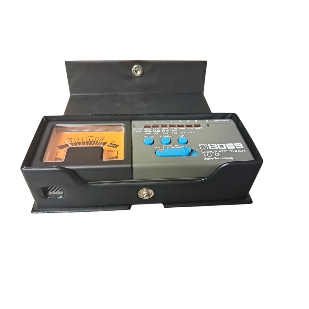 Boss Chromatic Tuner TU-12 Digital Processing Multi Instrument Tuner - Picture 3 of 11